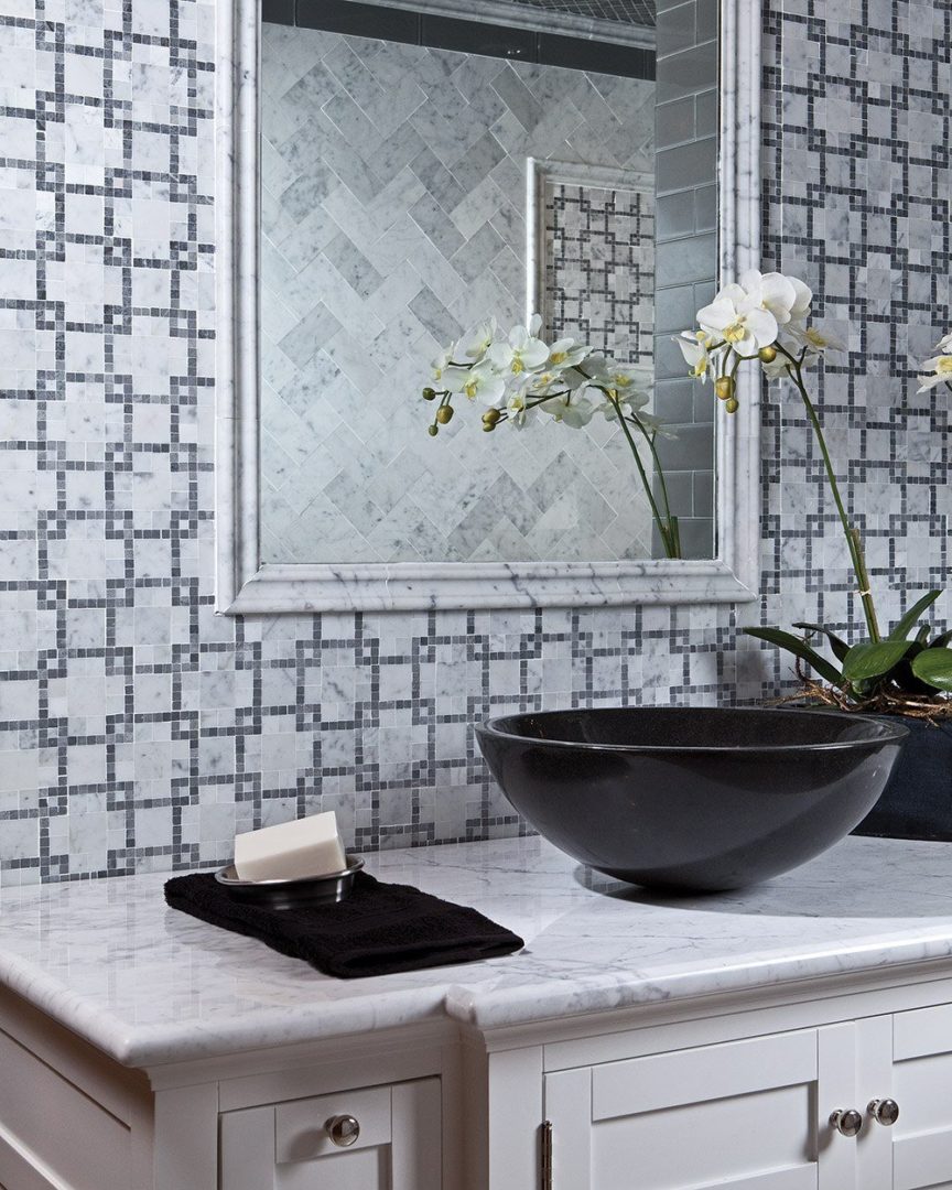 marble-works_moment_chic_marble_mosaic_bathroom2